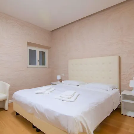 Dimore Apartment Verona