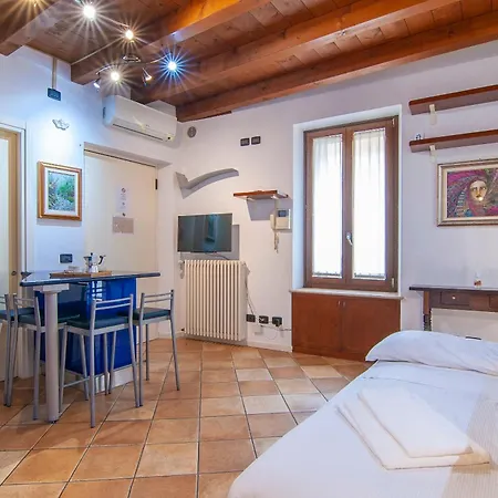Dimore Apartment Verona