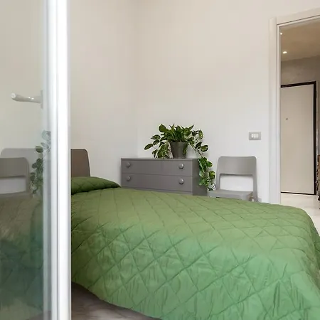 ディモーレ アパート