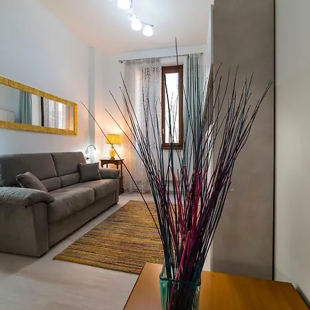 ディモーレ アパート *